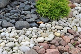 natural-stone-pebbles